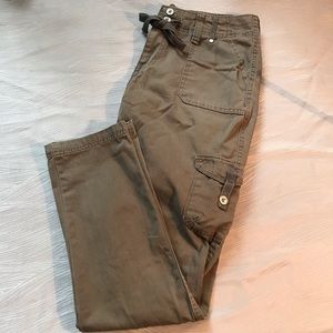 Levi’s Cargo pants